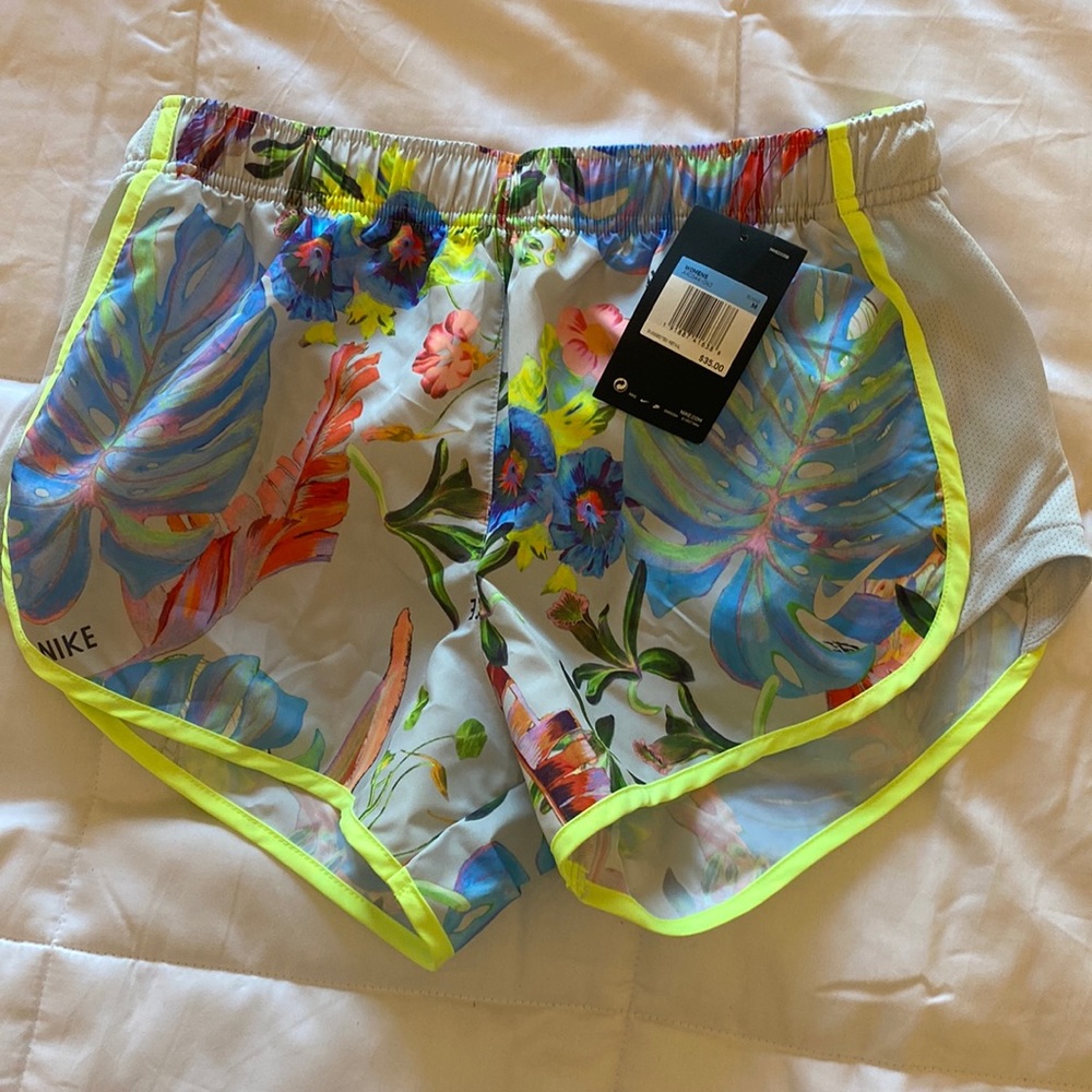 Brand new Nike running shorts